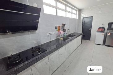 Canary Garden @Bandar Bestari