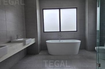 Freesia Residences @ Tropicana Aman