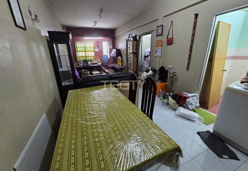 Pangsapuri Seri Pelangi