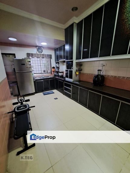 Renovated Extended Ample Parking Bukit Raja 1 Storey Klang Value Buy!, Selangor, Klang