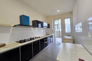 Bandar Tropicana Aman