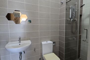 Bandar Tropicana Aman