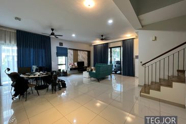 Lucent Residence @ twentyfive.7