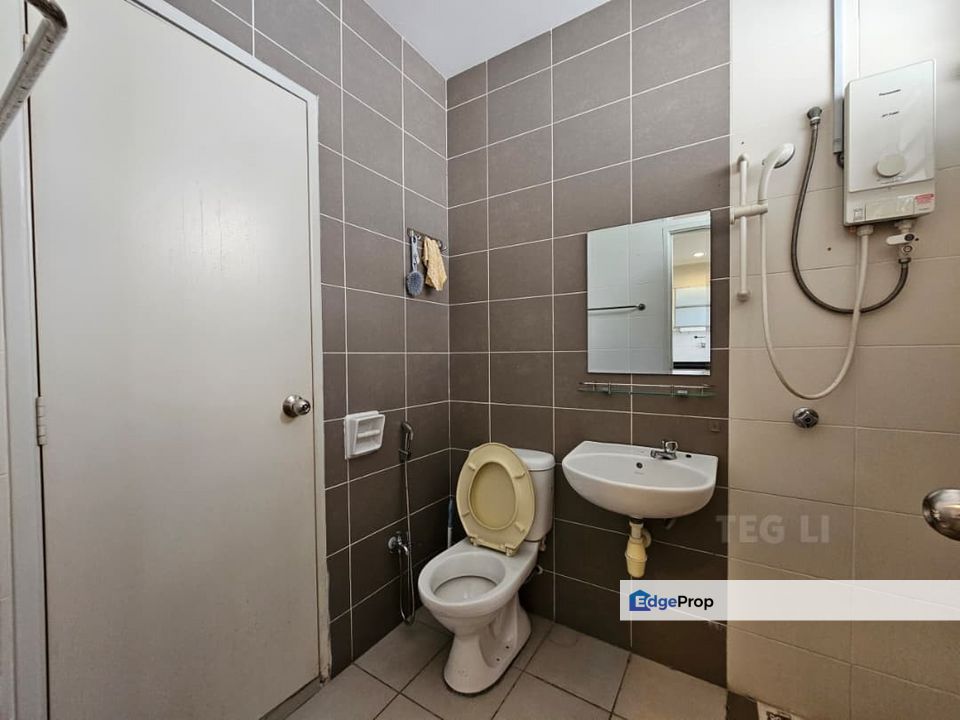 Facing Open Furnished Damai Residence Kemuning Utama 2 Sty G&g, Selangor, Shah Alam