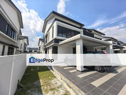 Partially Furnished Alam Impian 2 Storey Semi D Seksyen 35 Shah Alam, Selangor, Shah Alam