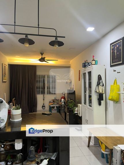 Full Loan 100% Renovated Partially Furnish Kemuning Aman Kota Kemuning, Selangor, Shah Alam