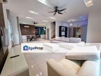 Fully Renovated Extended 40x80 3 Sty Semi D Canary Garden Parklands, Selangor, Klang