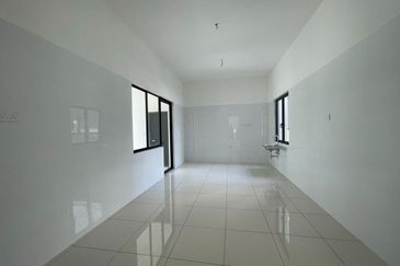 Bandar Tropicana Aman