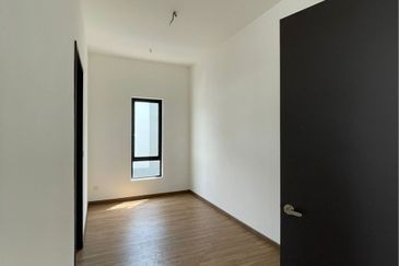 Bandar Tropicana Aman