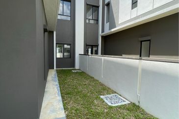 Bandar Tropicana Aman