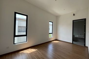 Bandar Tropicana Aman