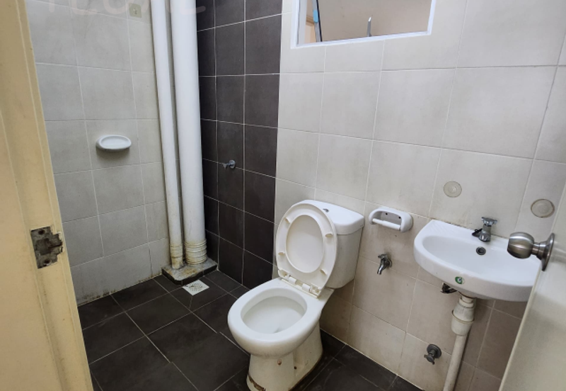 De Bayu Apartment @ Setia Alam