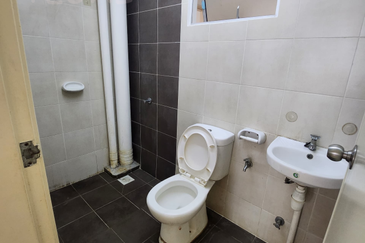 De Bayu Apartment @ Setia Alam