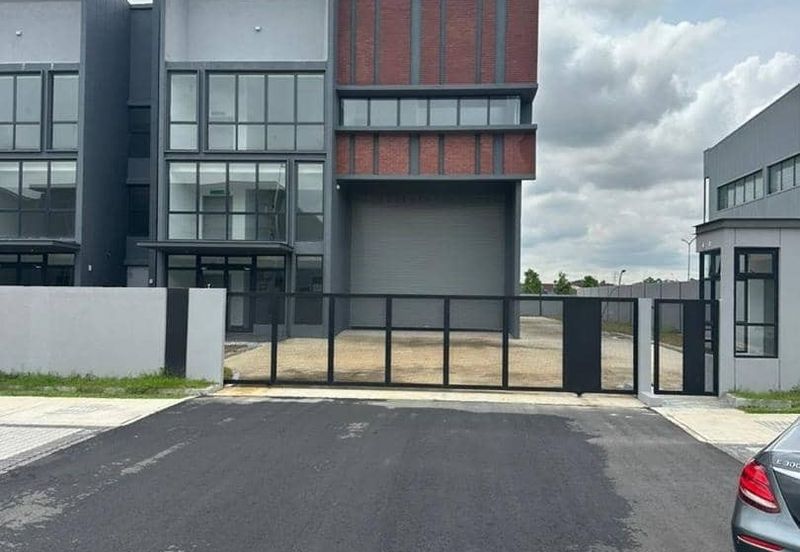 Elmina Business Park