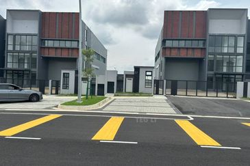 Elmina Business Park