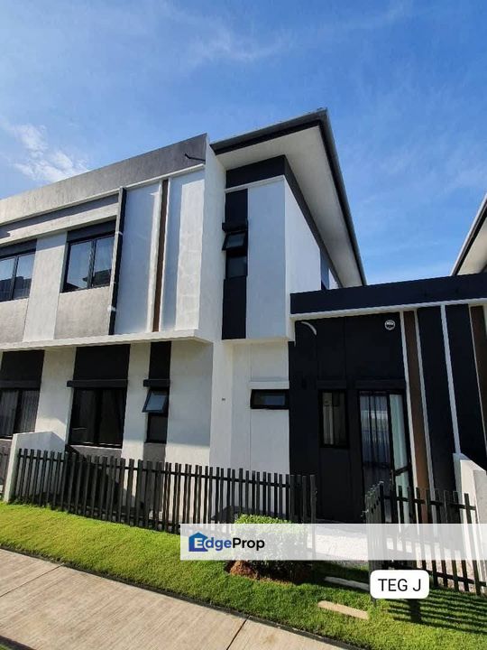 Renovated Eco Ardence 30x60 2 Sty Garden Home Setia Alam Gated Guarded, Selangor, Shah Alam
