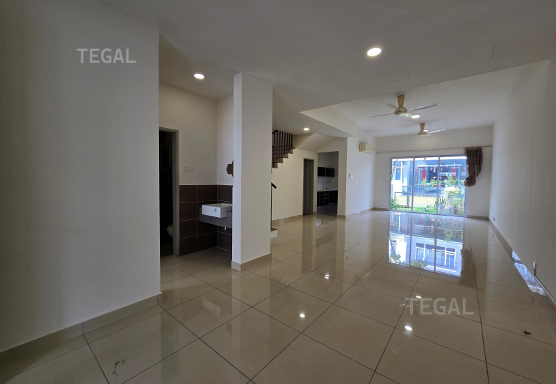 Bandar Tropicana Aman