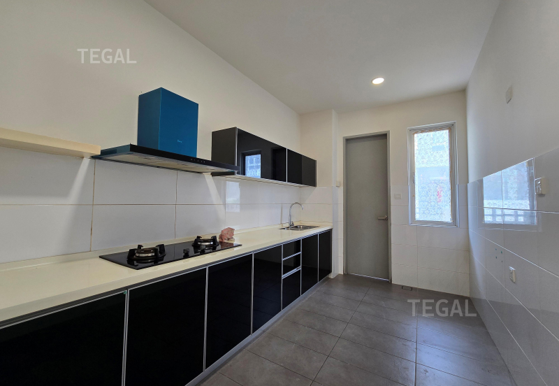 Bandar Tropicana Aman