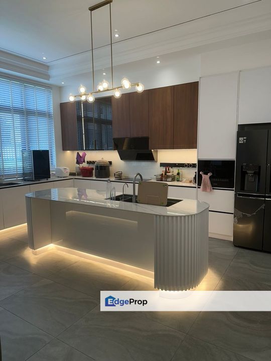 Fully Renovated Extend 50x80 Eco Ardence 2 Sty Bungalow Setia Alam, Selangor, Shah Alam