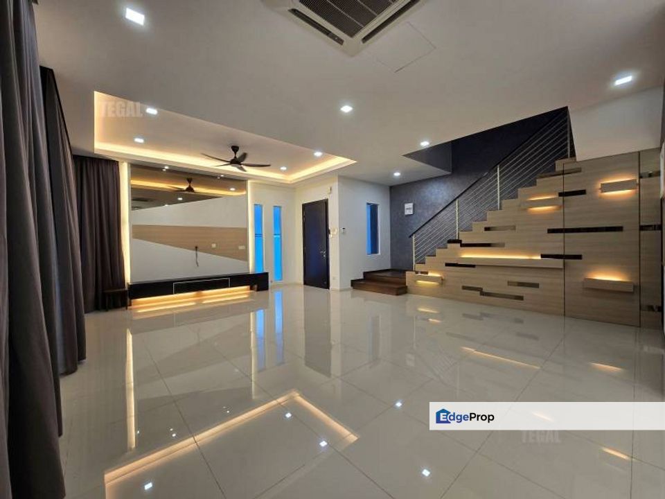 Fully Renovated Extended Ambang Botanic 2 Sty Semi D Gated Guarded, Selangor, Port Klang