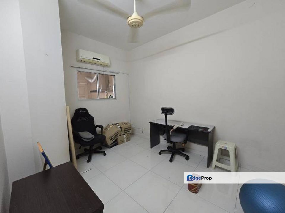 Fully Furnished Renovate 22x75 Bukit Rimau 2 Storey Kota Kemuning, Selangor, Kota Kemuning