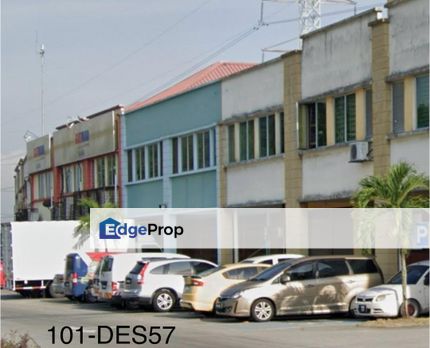 Renovated Pandamaran Bukit Tinggi Glenmarie Cove Shoplot 22x70 Klang, Selangor, Klang