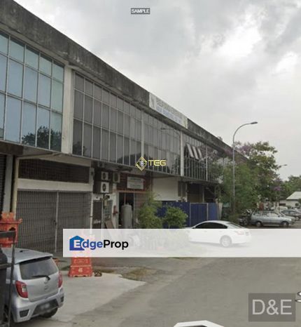 Ready Cf Limited Klang Utama 25x80 1.5 Storey Factory Below Bank Value, Selangor, Klang