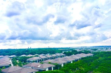 The WaterEdge Residences