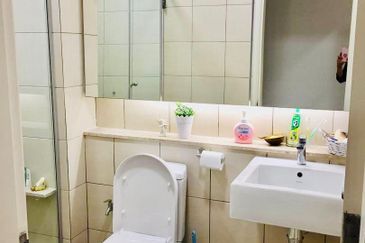 The WaterEdge Residences