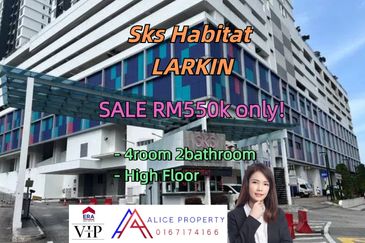 SKS Habitat Apartment, Larkin