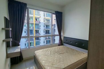 Dedaun Hijau (Greenfield Regency)