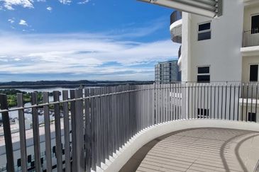 Encorp Marina Puteri Harbour