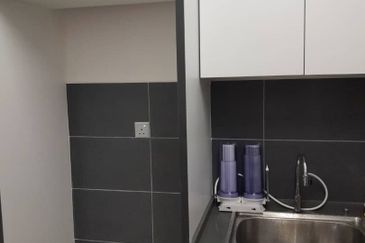 SKS Habitat Apartment, Larkin