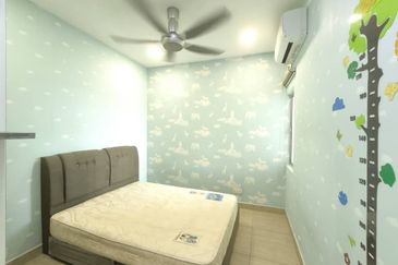 Dedaun Hijau (Greenfield Regency)