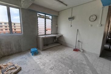 Flat Temenggong, Bandar Indahpura