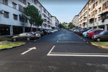 Flat Tasek 64, Bandar Baru Seri Alam