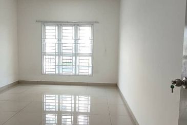 Seasons Luxury Apartments @ Amara Larkin