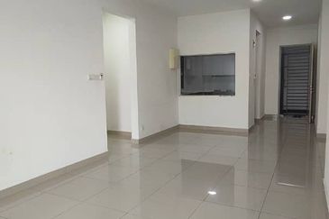 Seasons Luxury Apartments @ Amara Larkin