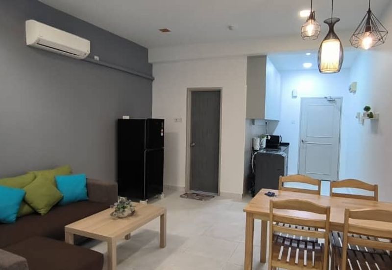 Akademik Suite @ Mount Austin