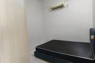 Akademik Suite @ Mount Austin