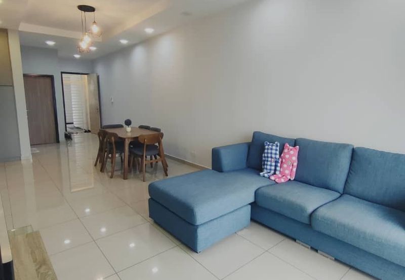 Seasons Luxury Apartments @ Amara Larkin