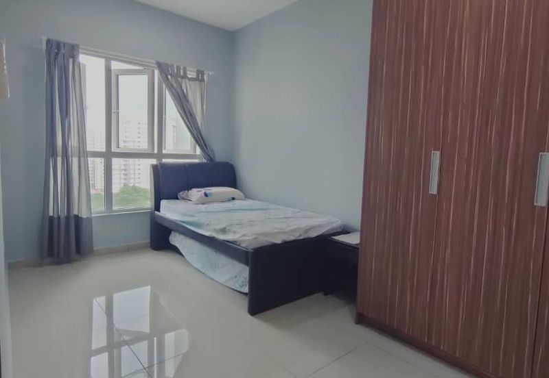 Seasons Luxury Apartments @ Amara Larkin