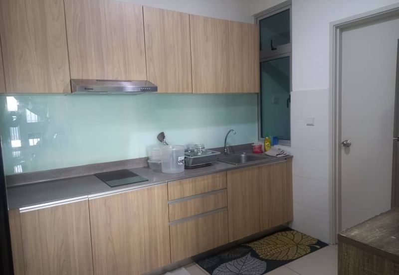 Meridin Bayvue Apartment