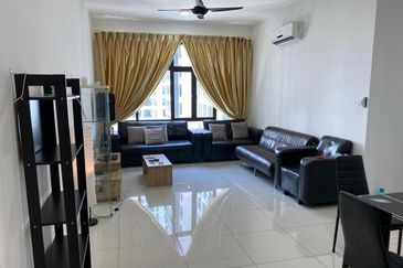 D'Summit Residences @ Kempas Utama