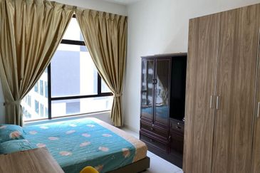 D'Summit Residences @ Kempas Utama