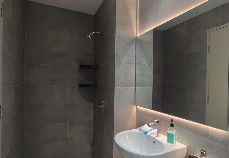 Summit @ Lagoon Residences