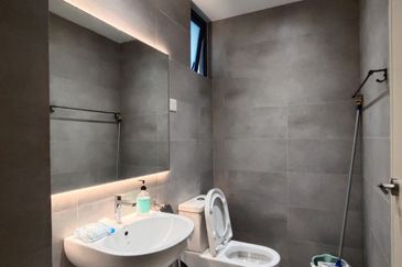 Summit @ Lagoon Residences