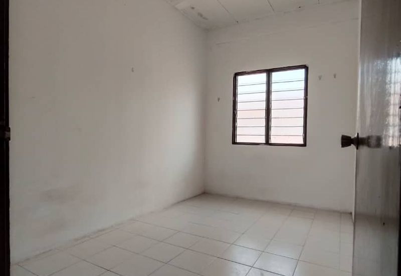 Kampung Baru Kelapa Sawit