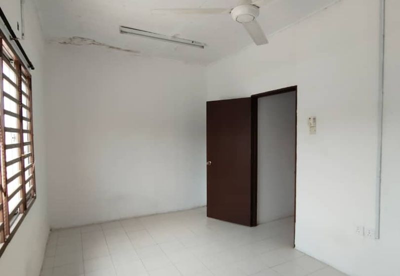 Kampung Baru Kelapa Sawit