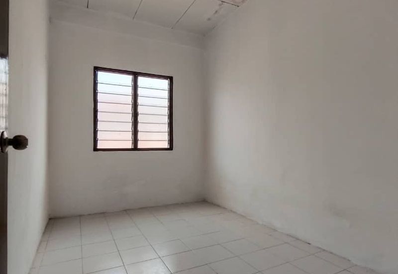 Kampung Baru Kelapa Sawit